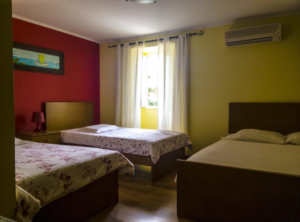 Hotel O Catraio Montijo Room photo